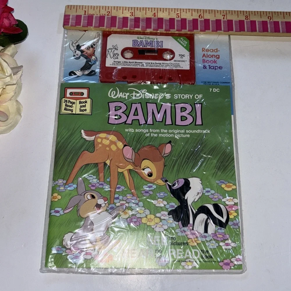 Walt Disney Bambi Storyteller Cassette and Book Read Along 1977 Vintage